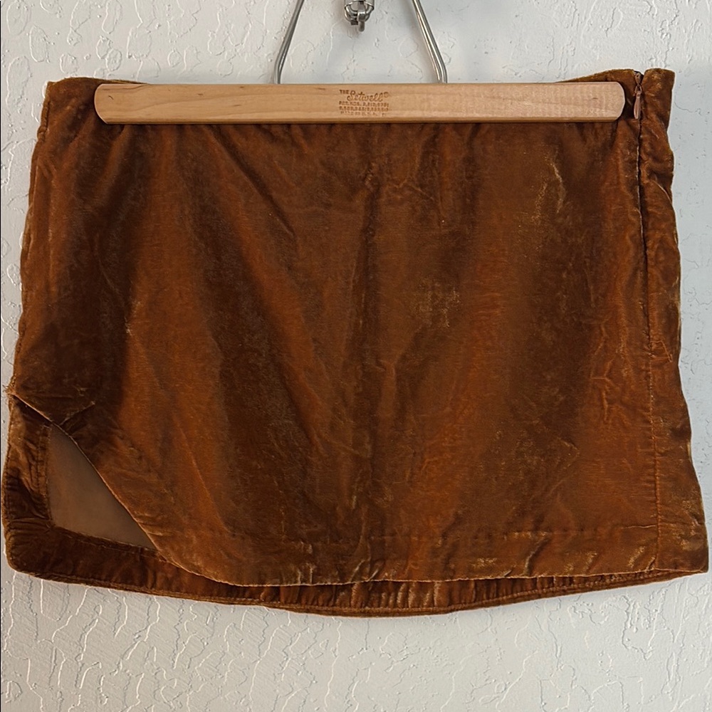 FREE PEOPLE Velvet Mini Skirt in Rich Brown